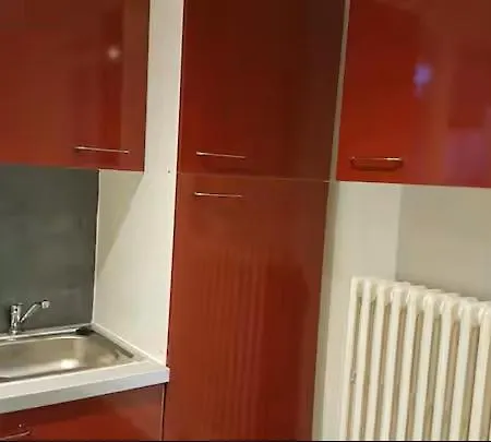 Privé Au Sein D'une Résidence De Famille *