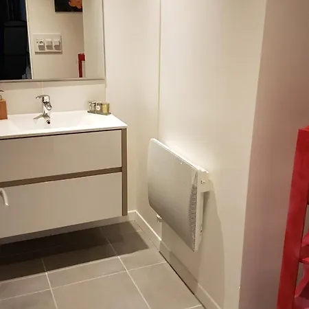 Privé Au Sein D'une Résidence De Famille Appartement