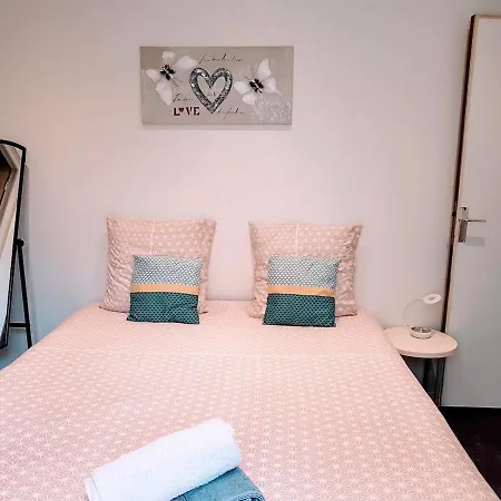Privé Au Sein D'une Résidence De Famille Appartement *