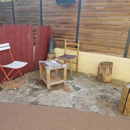 Privé Au Sein D'une Résidence De Famille Appartement