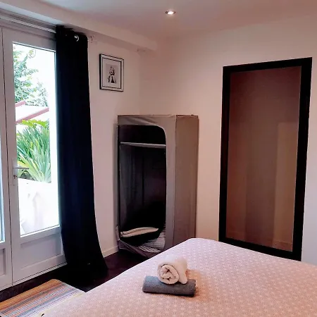 Privé Au Sein D'une Résidence De Famille Appartement