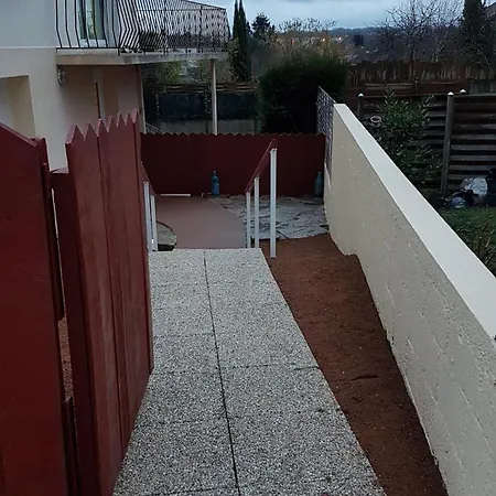 Privé Au Sein D'une Résidence De Famille Appartement *